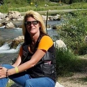 Meet your Posher, Becky